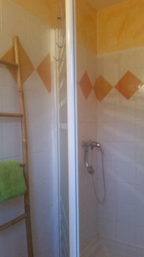 Ferienwohnung Bienvenue Le Revest-le-Eaux Exterior foto
